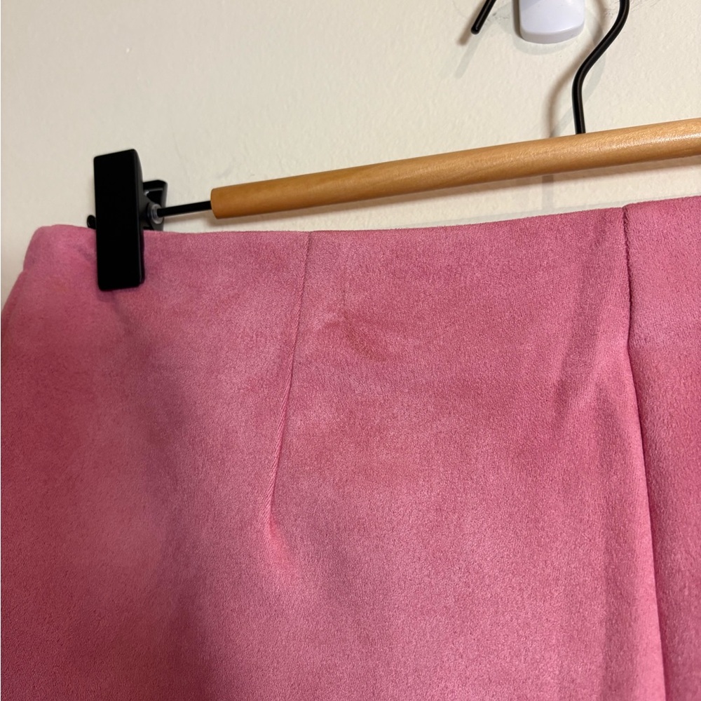 SINCERELY OURS Set Cassandra Top & As Always Mini Skort in Pink Suede Sz Medium - Picture 8 of 11